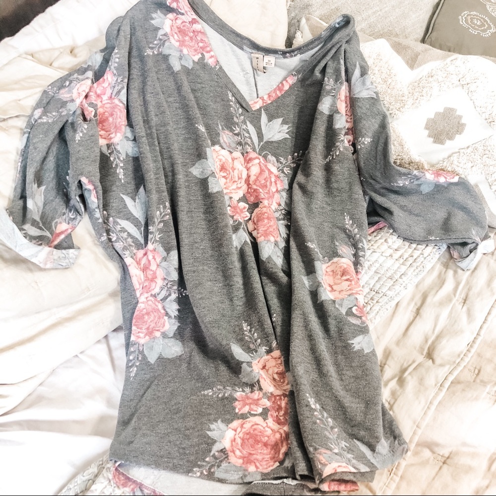Floral top